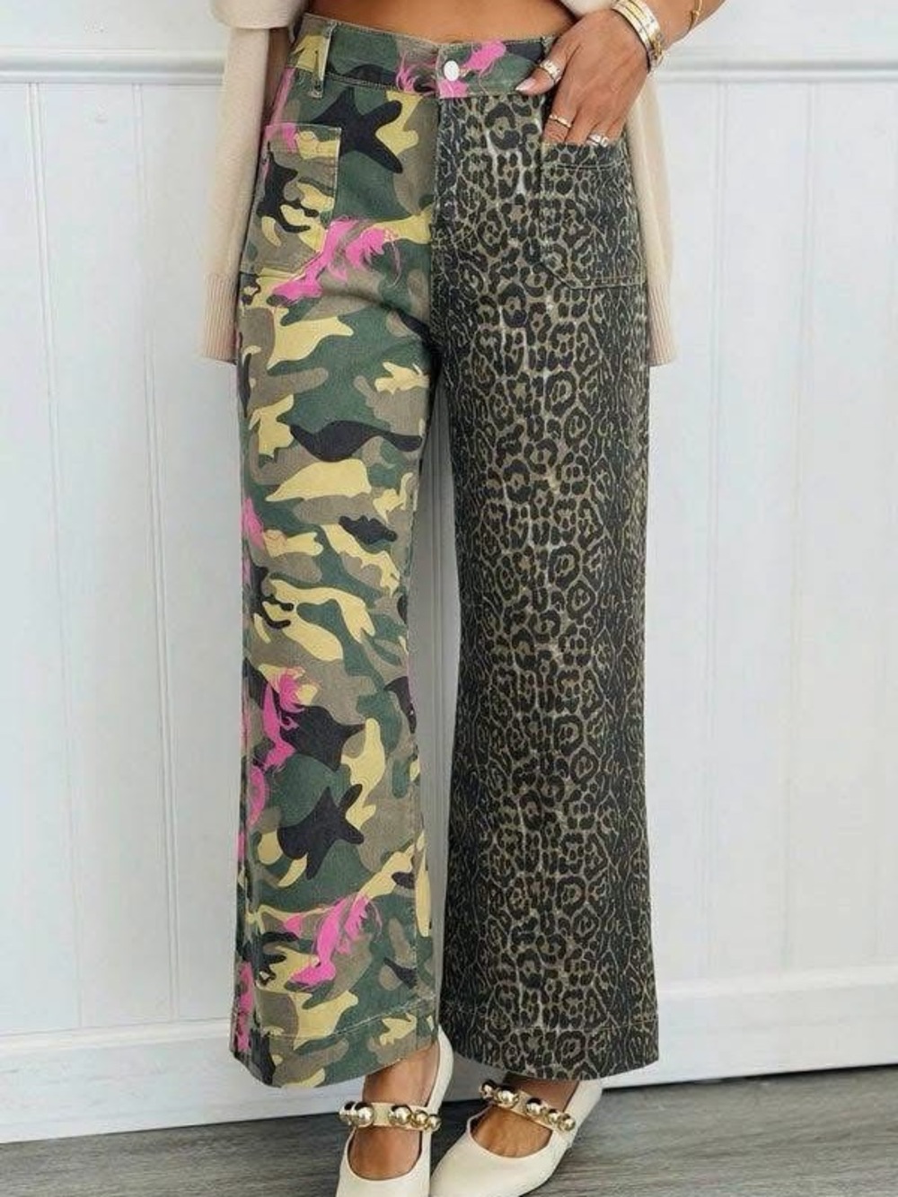 Women’s Two-Tone Camo & Leopard Wide-Leg Pants - Olive/Pink - Picture 2 of 2